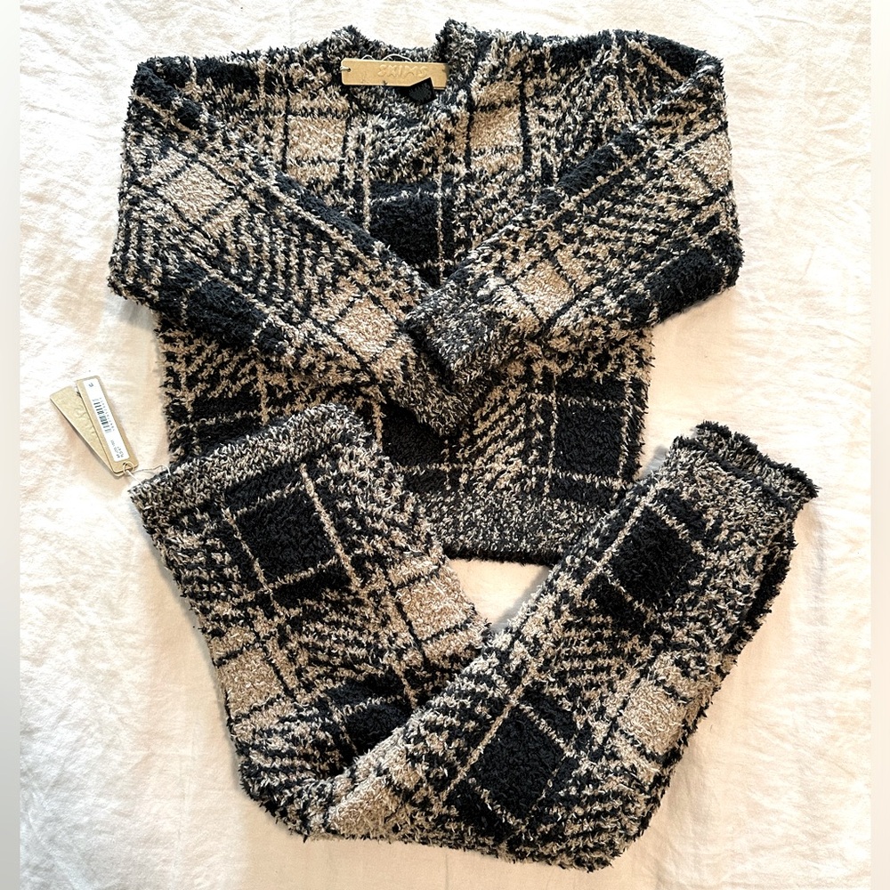 SKIMS Sweatpants set size 6-7